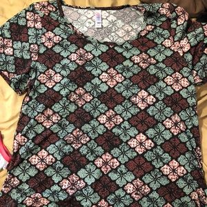 Lularoe Classic Tee